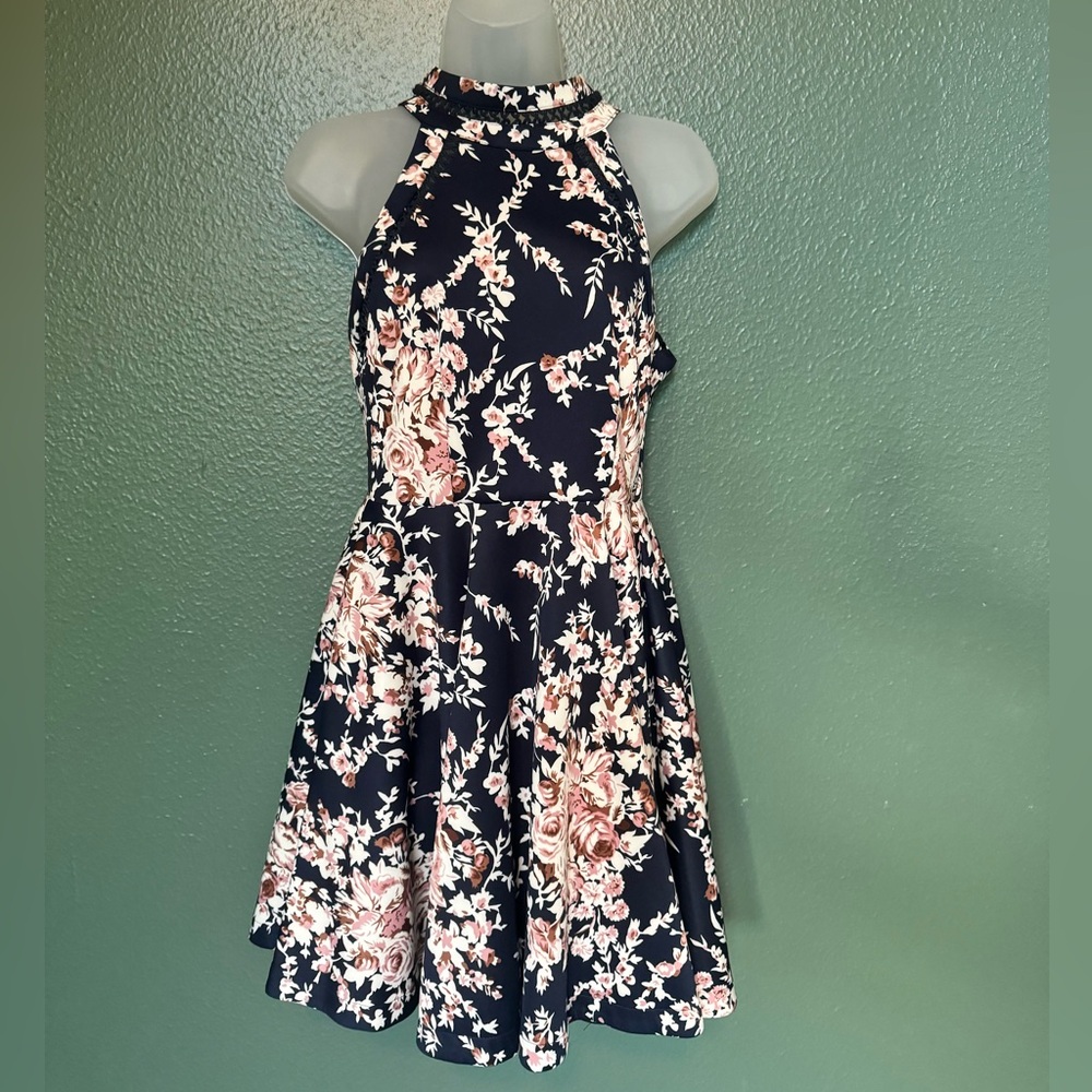 Floral breathable wrinkle free Scuba Fit-n-Flare Skater Dress BRAND NEW w/o tags